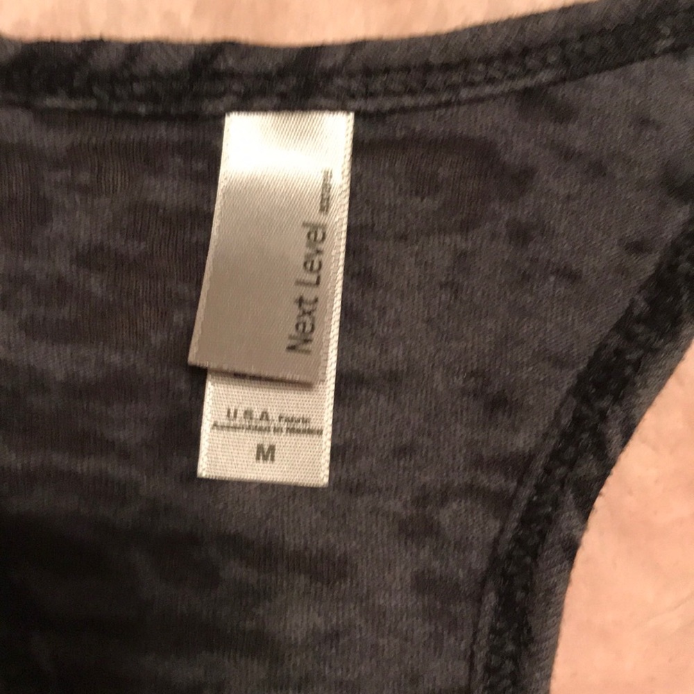 Running tank - Picture 2 of 4